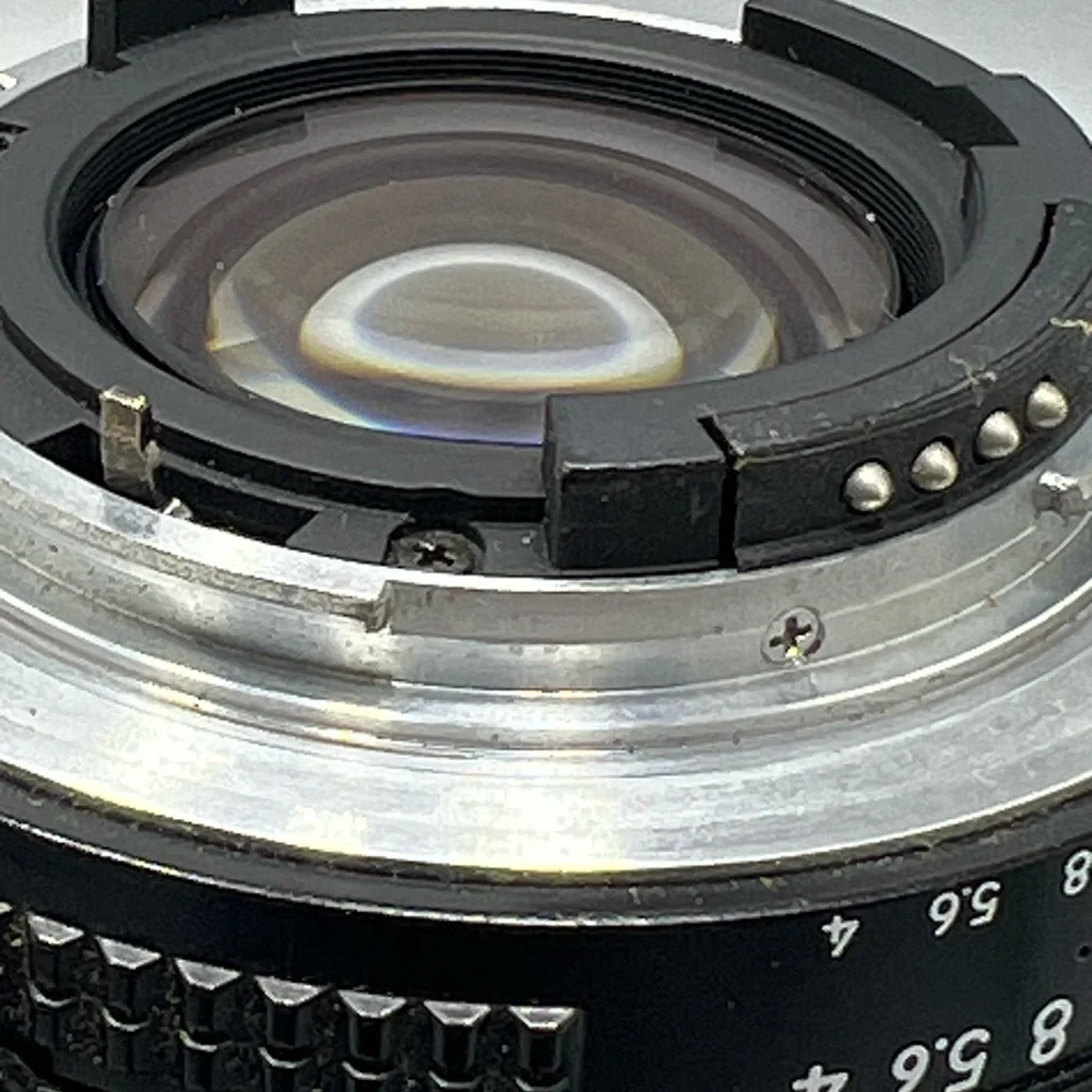 Nikon AF NIKKOR 70-210mm Lens in Black